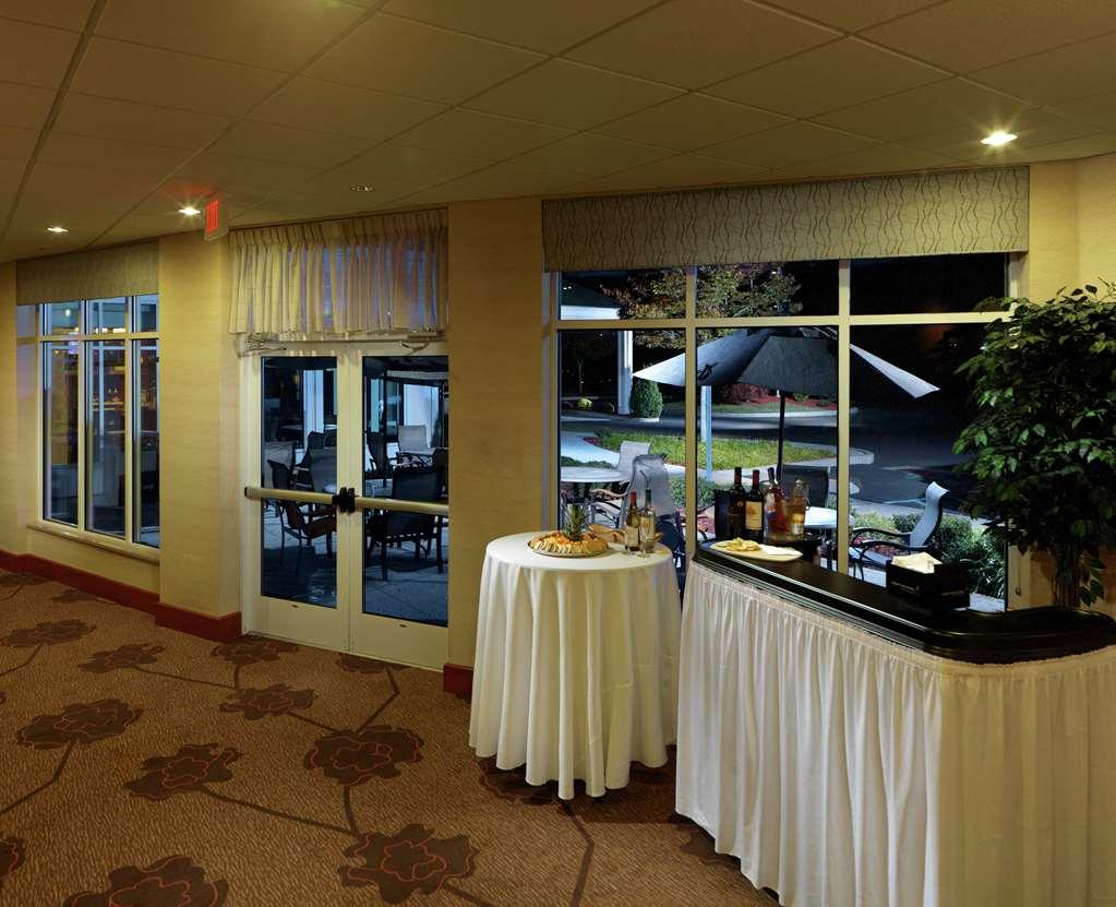 Hilton Garden Inn Milford Einrichtungen foto